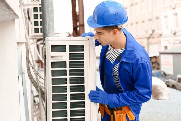 Air conditioning contractor Near You for Emergency Repairs