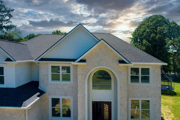 Affordable Roofing Contractor Indianapolis with Great Reviews